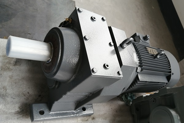 R87減速機(jī).jpg